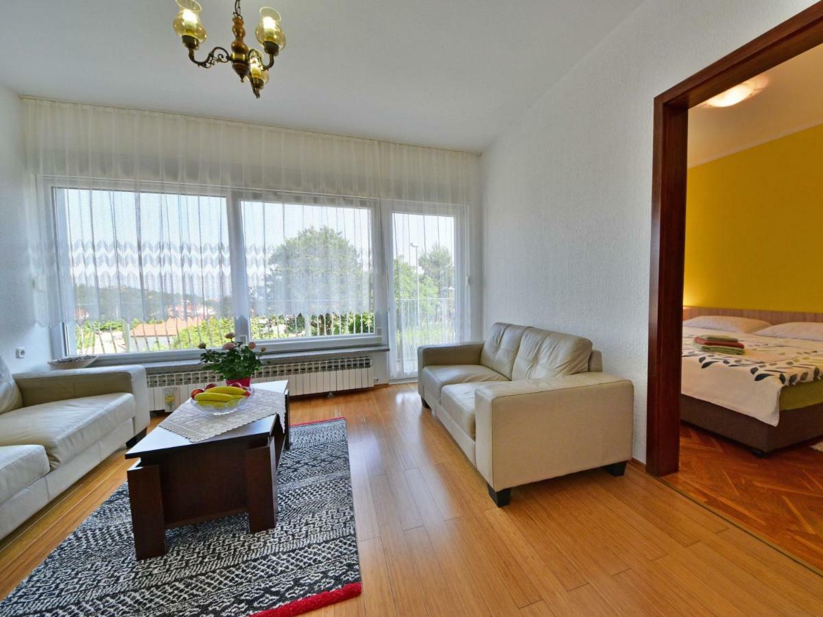 Apartment Lucija By Interhome Матули Екстериор снимка