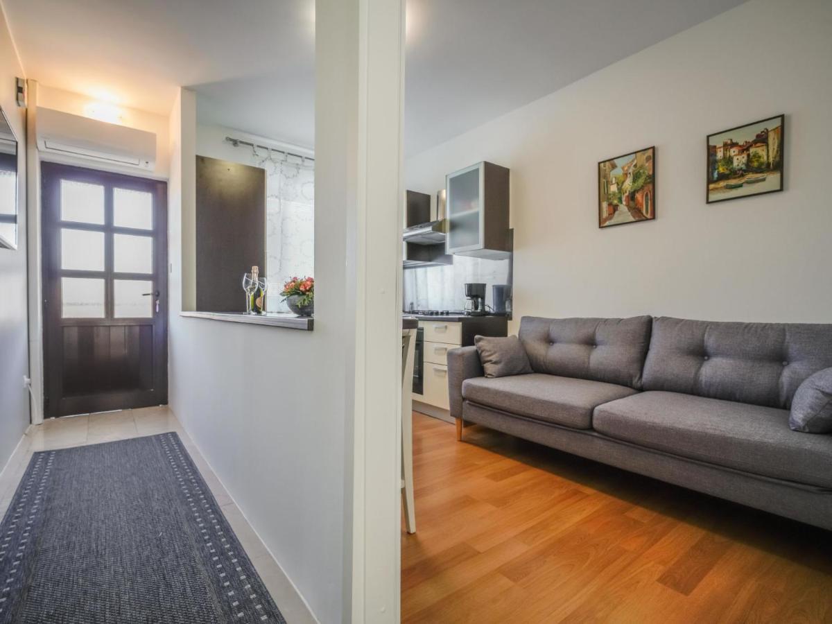 Apartment Lucija By Interhome Матули Екстериор снимка