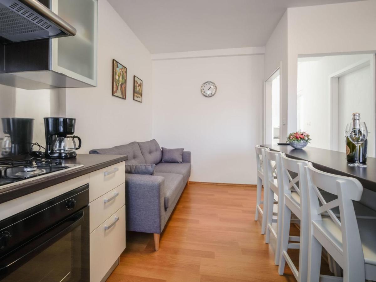 Apartment Lucija By Interhome Матули Екстериор снимка